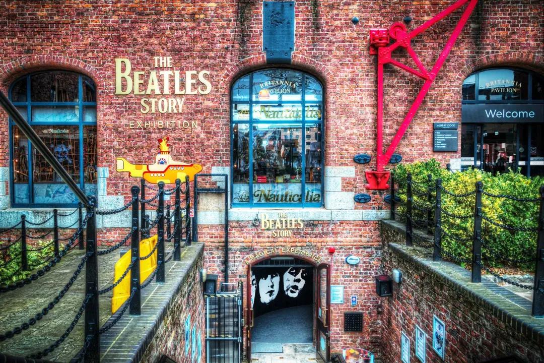 恬静乡村，摇滚乐调，古城烟雨……这里有你不知道的多面英伦