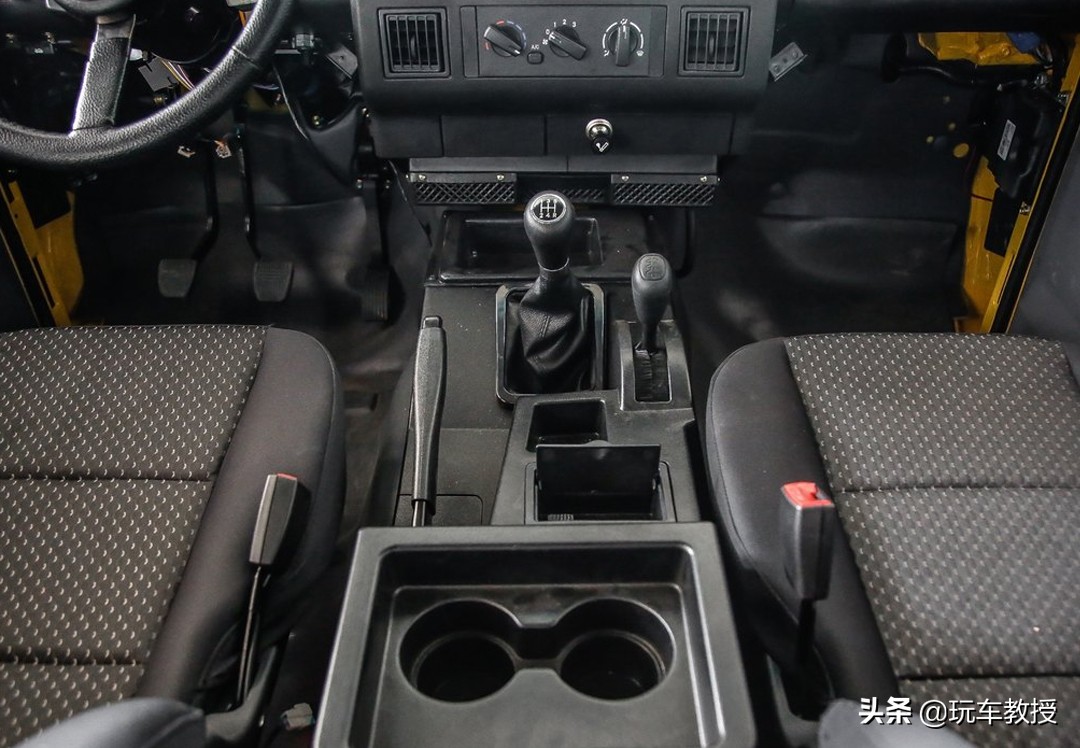 新款bj212到底能不能买,10万买bj212