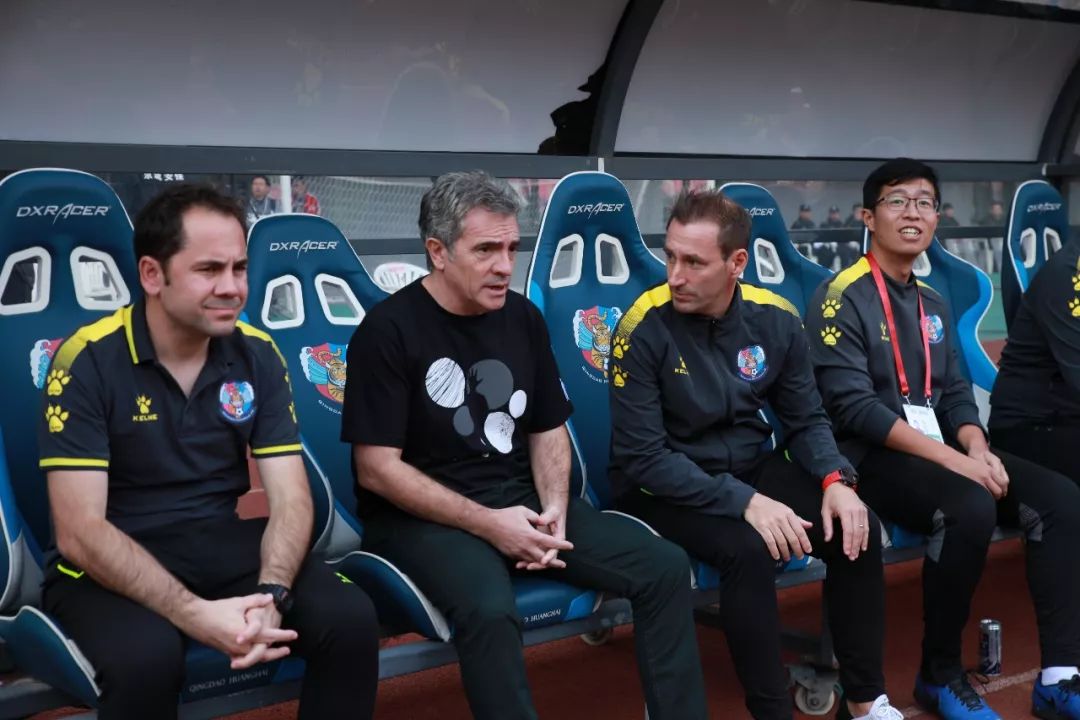 青岛黄海队冲超时刻,青岛黄海冲超视频