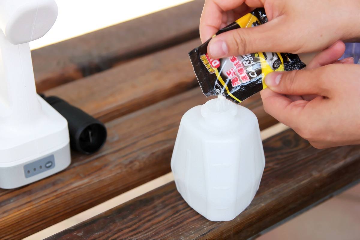 无线大容量锂电洗车机测评,乐空洗车机和倍思洗车机哪个好