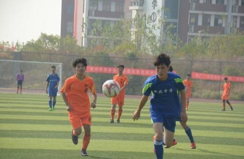 黄冈市第五届中学生校园足球联赛在黄梅县举行