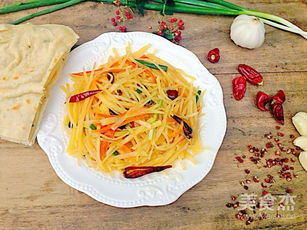 炒土豆丝注意点,炒土豆丝时哪种做法不粘锅