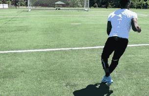 足球后卫实战技巧,足球实战过人技巧