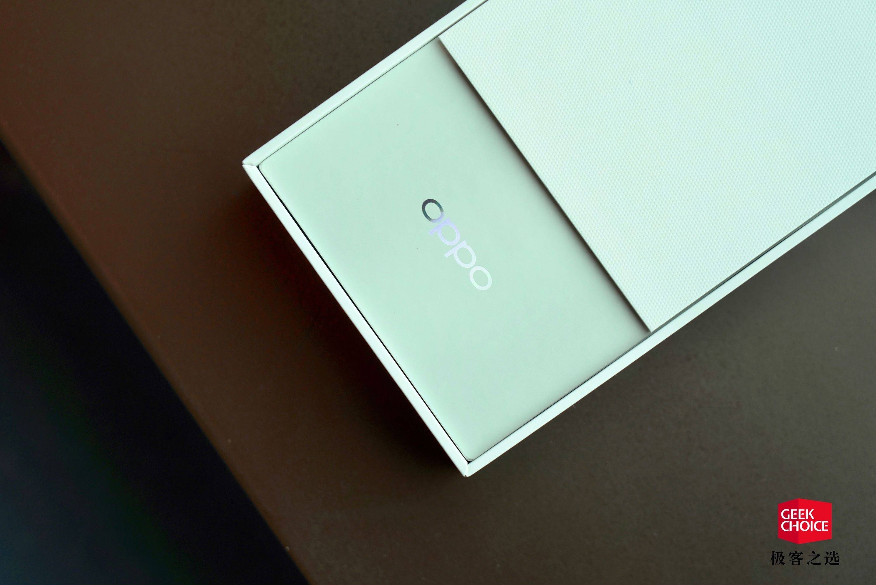 opporeno珊瑚橙发布会,opporeno全新珊瑚橙配色