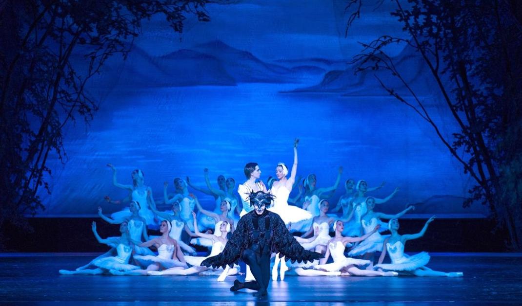 一城仰望至此封藏