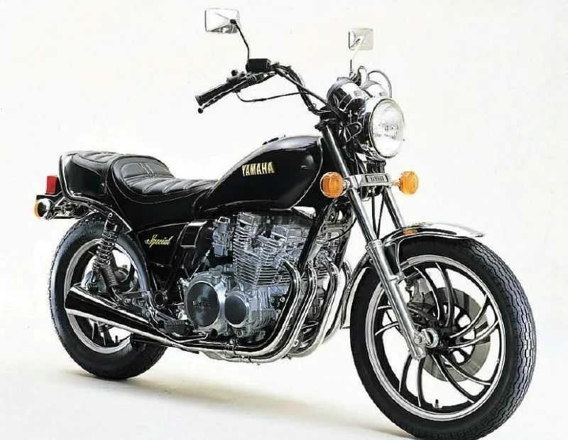 2020款顶配电喷雅马哈xjr1300,本田cb1300雅马哈xjr1300