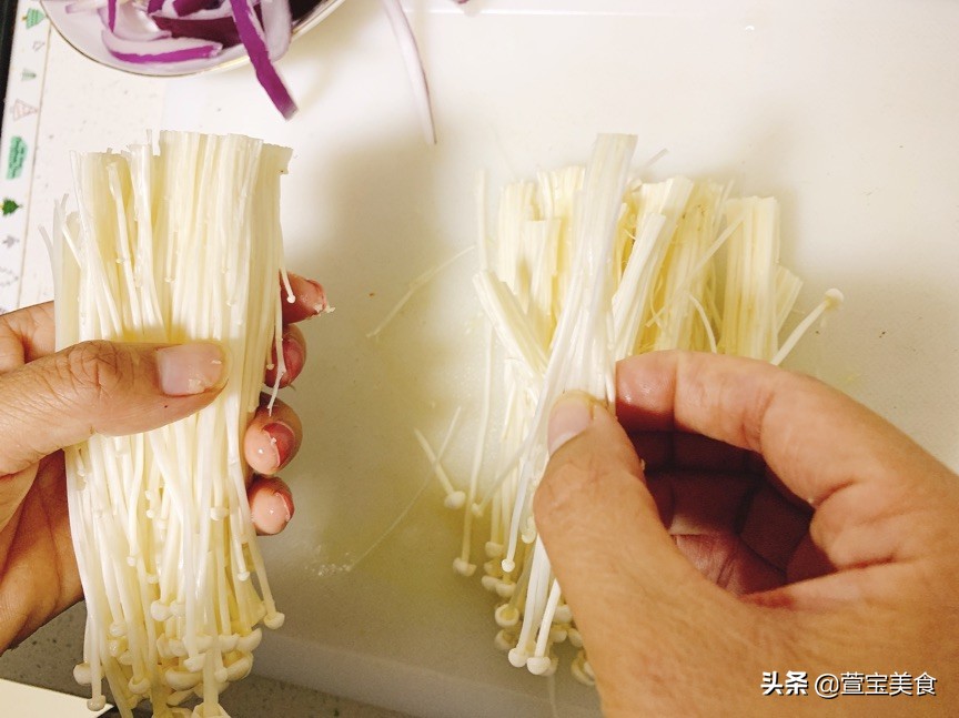 好吃的花甲粉丝煲花甲汤,冬日暖胃还美味的香锅花甲粉丝煲