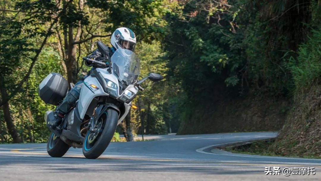 春风警用摩托车400gt,春风400gt怎么样