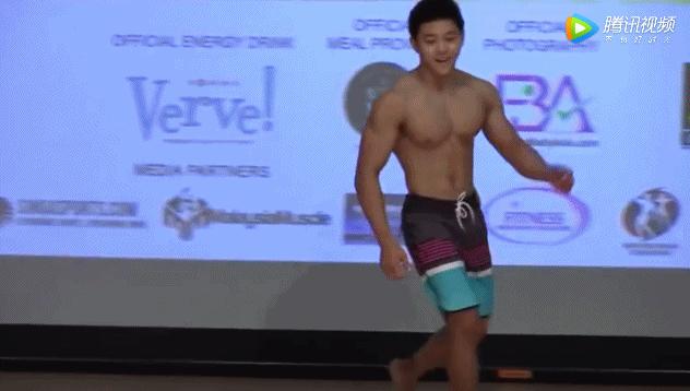 17岁德国肌肉少年,17岁的肌肉帅哥