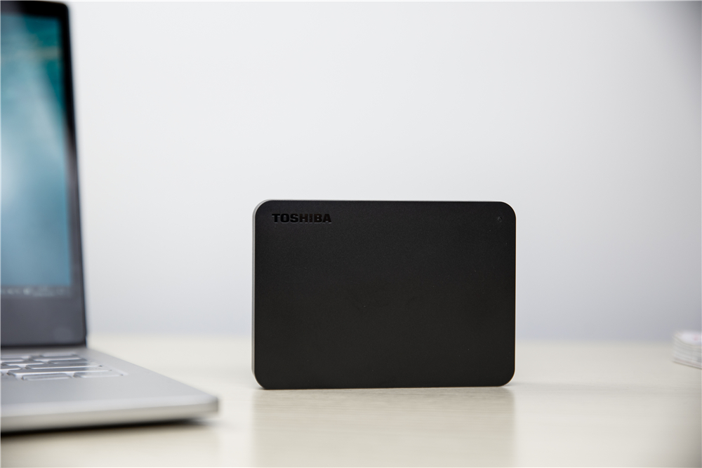 东芝移动硬盘a3和slim哪个好,东芝a3移动硬盘4t测评
