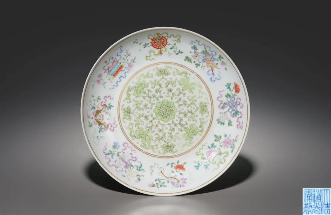 2024春拍晚清瓷器成交记录,2021中国艺术品明清瓷器成交前十