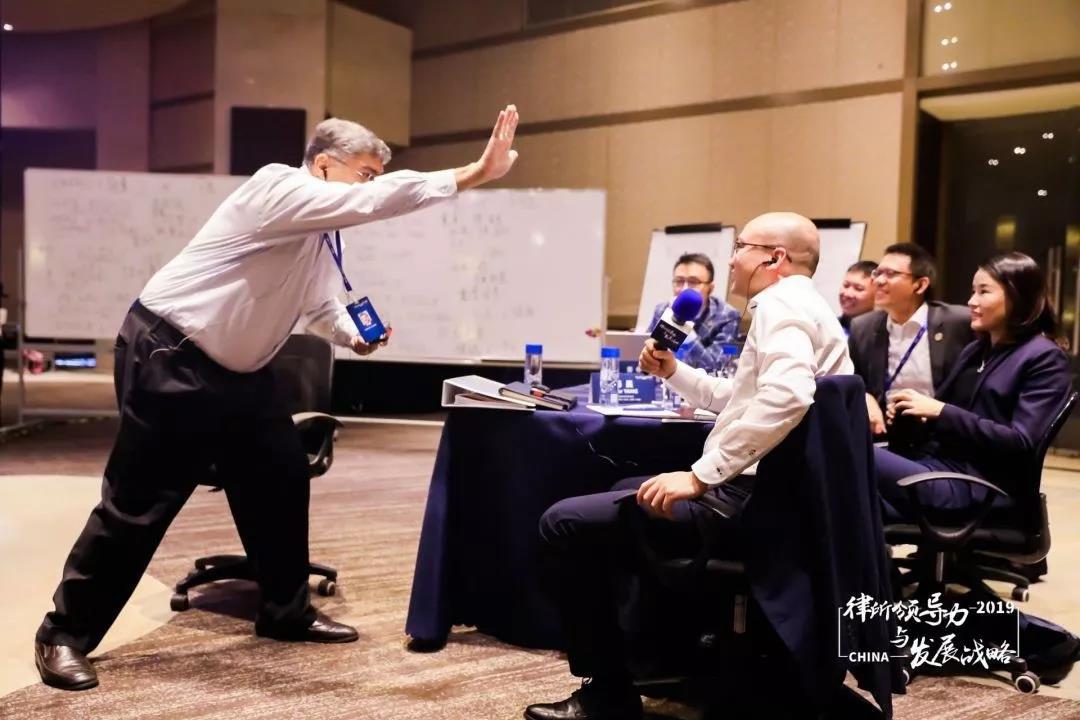 律师怎么一步步成长,律师从此走上了人生巅峰