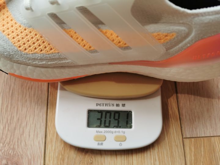 既能跑步又能上街的运动鞋