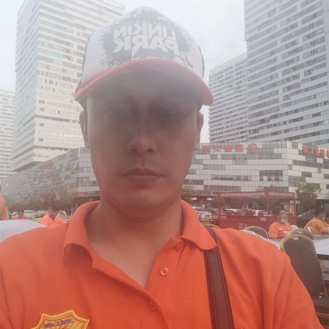 何塞换下卡里索,后防精彩防守