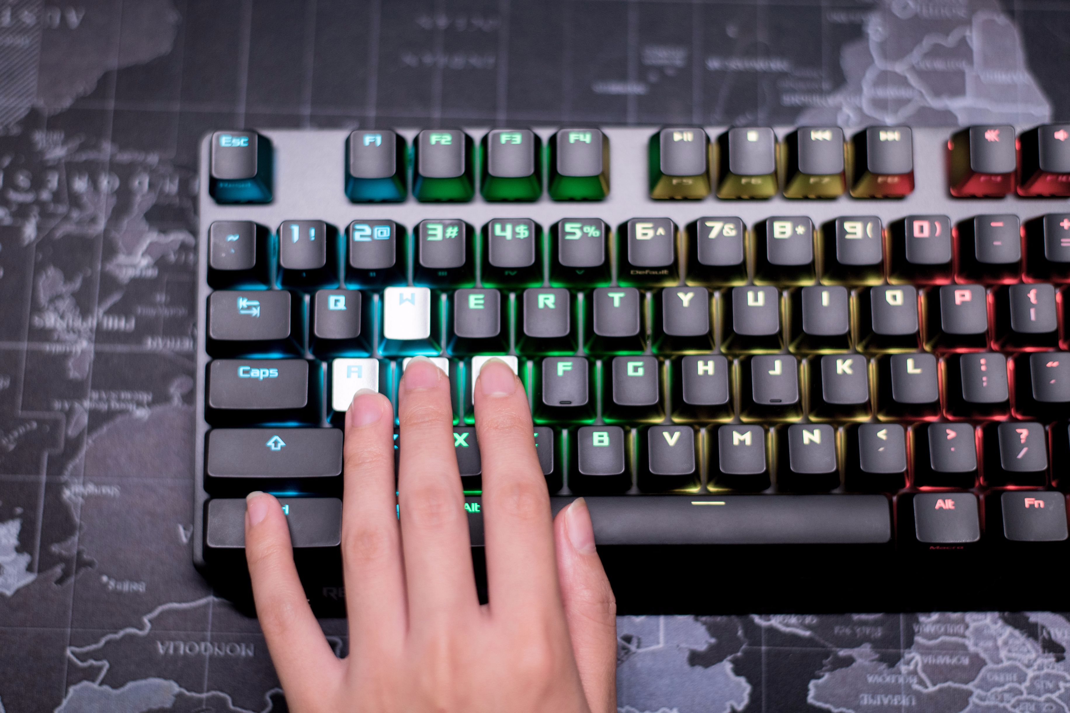 没有灯光的墙面,没有灯光没有灵魂