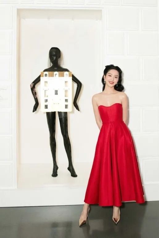 赵丽颖和baby同为迪奥大使,赵丽颖和baby代言