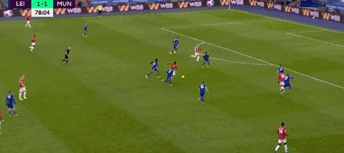 曼联VS狼队“红魔”主场难深让狼队做客露獠牙