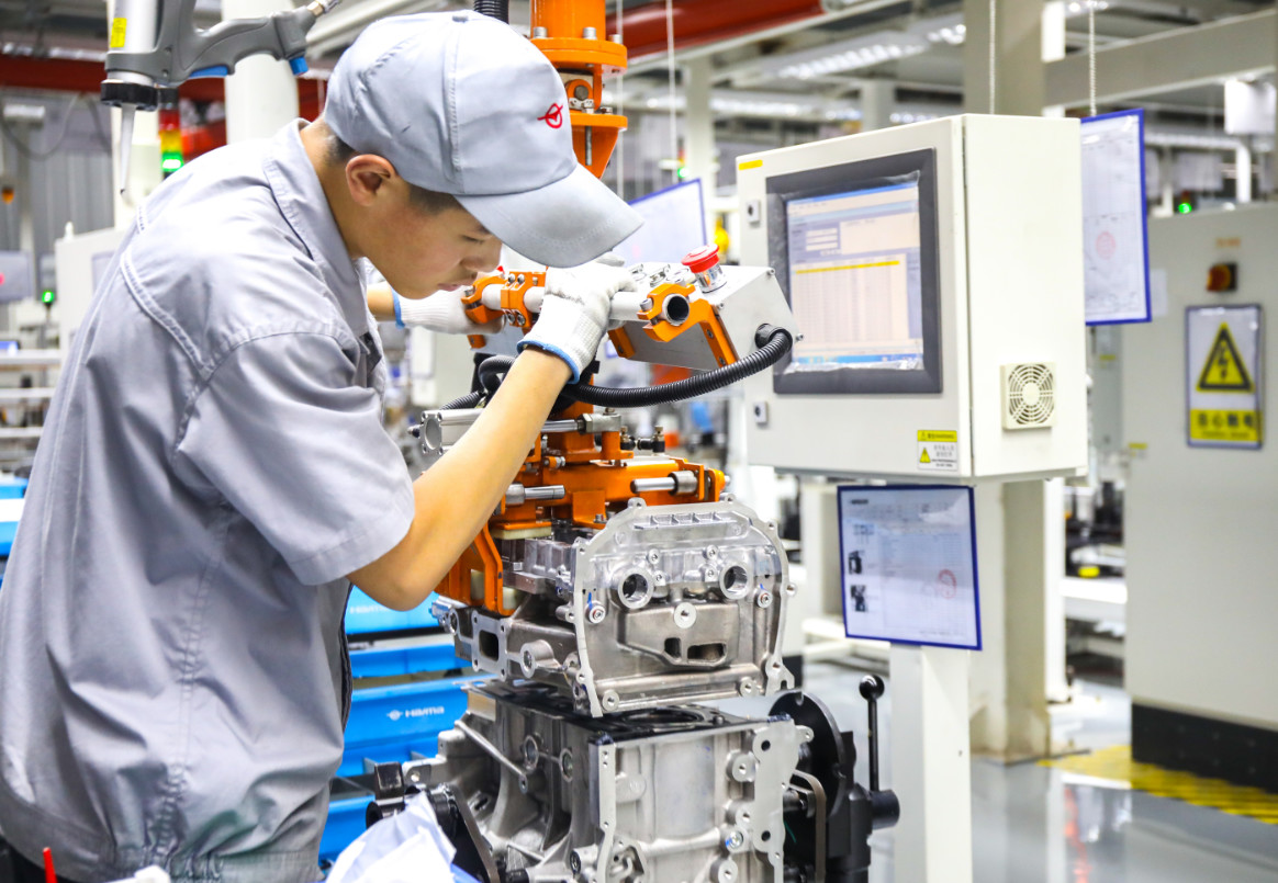 中国动力最强涡轴发动机,海马1.6t发动机对比ea211发动机