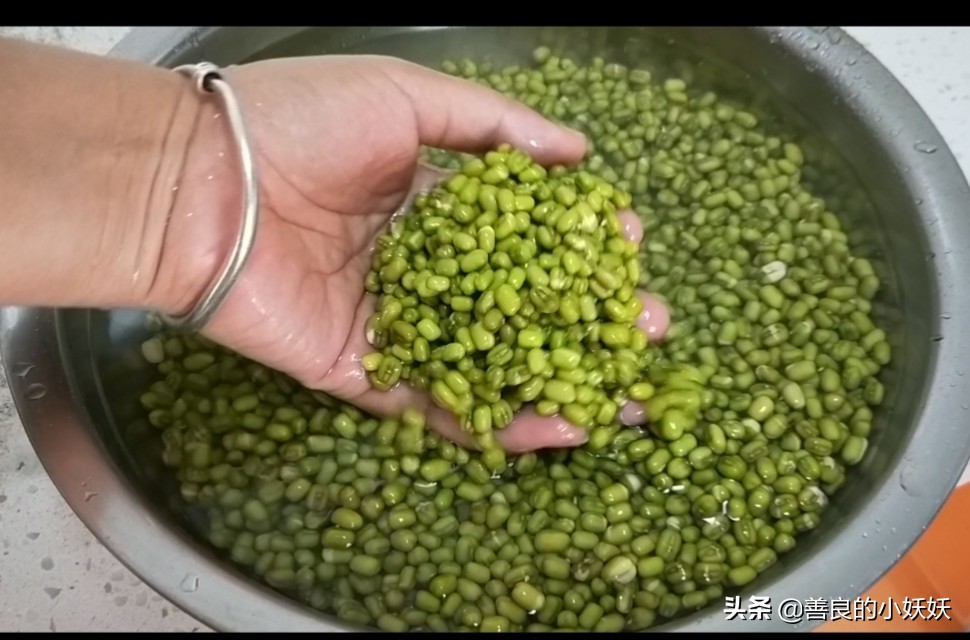 豆香滋绿豆糕,自制绿豆糕好吃又简单易学