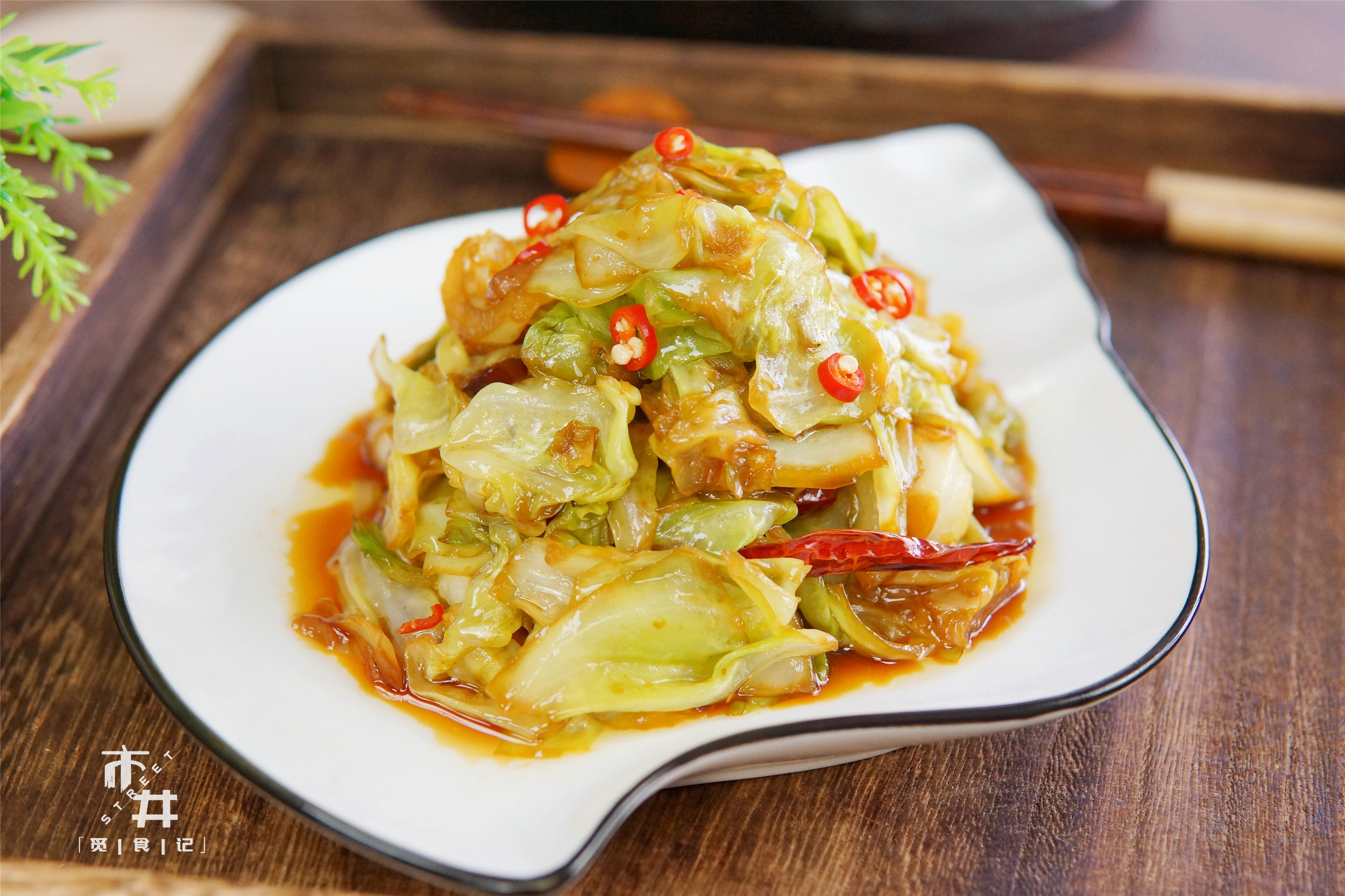 炒包菜几分钟口感最好,为什么饭店里做的包菜脆爽麻辣香