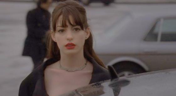 怎样吸引单位男同事,怎么追公司的男同事