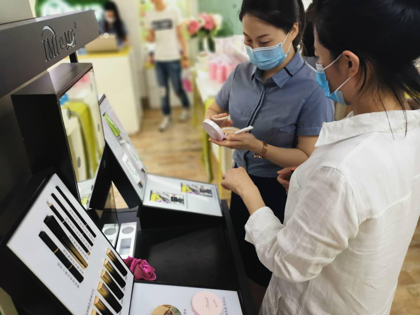 你离成功只差一个机会努力奋斗,你离成功只差一个开始