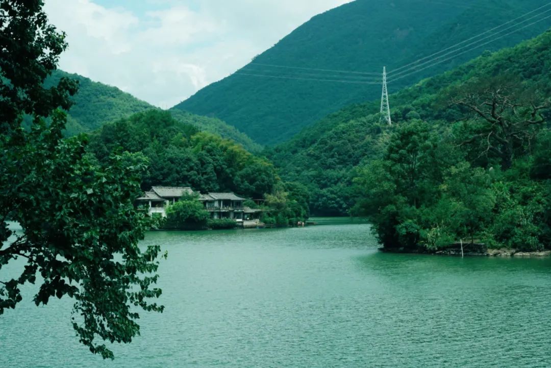 富春江畔旅行,富春江畔美景
