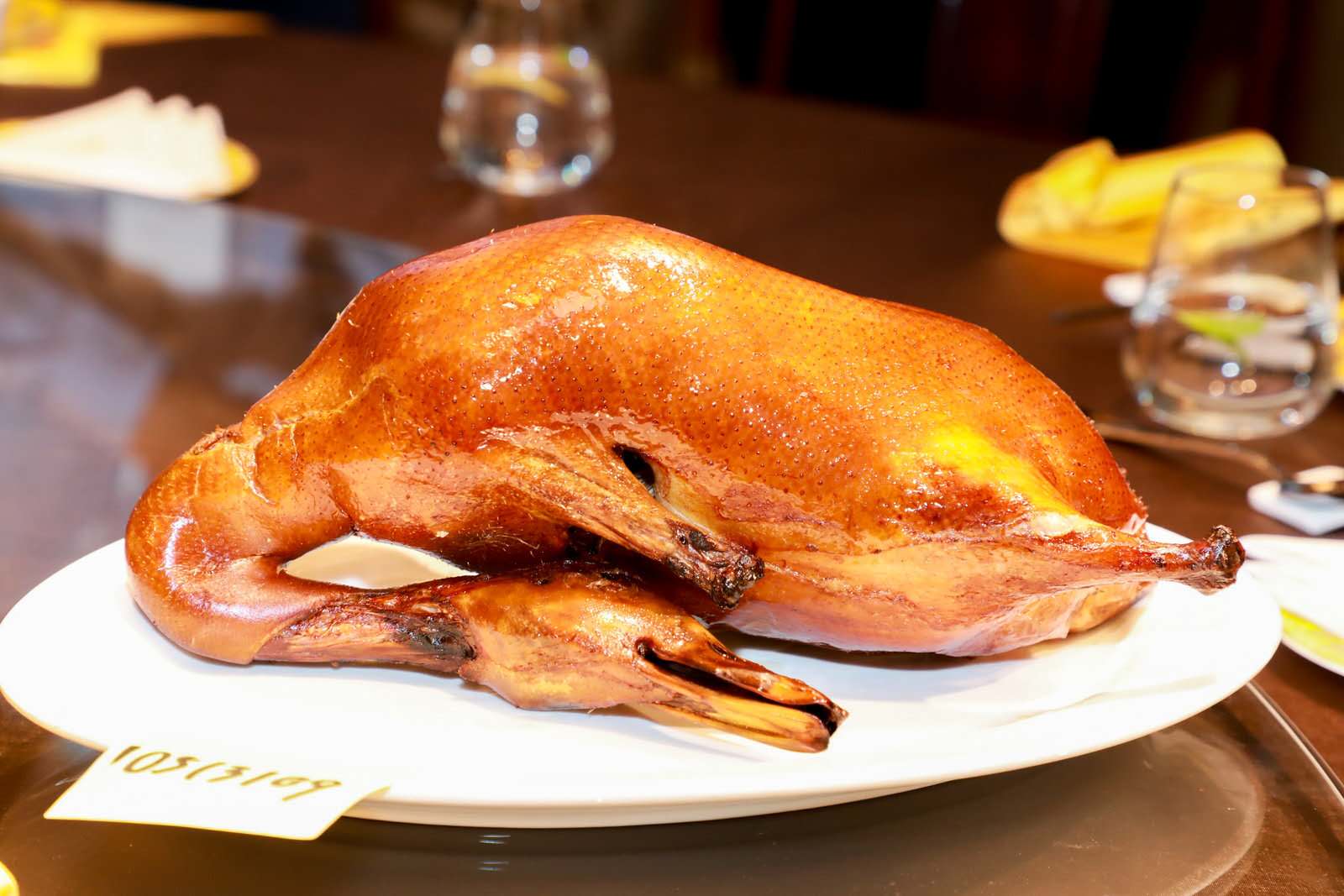 北京非遗美食跟唐鲁孙先生学吃北京烤鸭，食不厌精脍不厌细