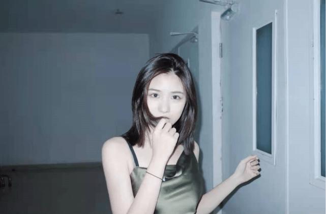 章子怡小苹果姐妹装,小苹果气质赶超章子怡