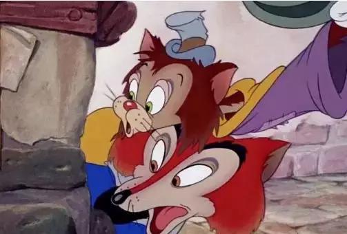 香奈儿香水创意设计,香水花里胡哨