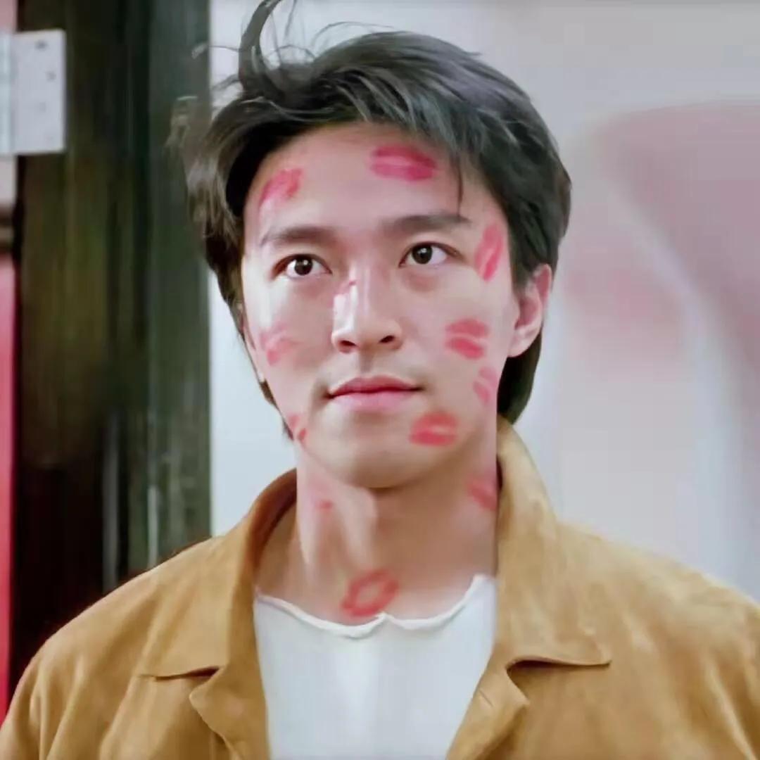 香港十大票房电影周星驰占7部,香港影坛十大巨星