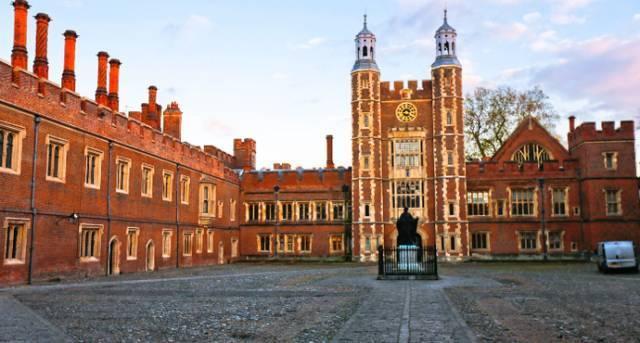 哈利波特霍格沃茨沙雕学院,哈利波特魔法霍格沃兹