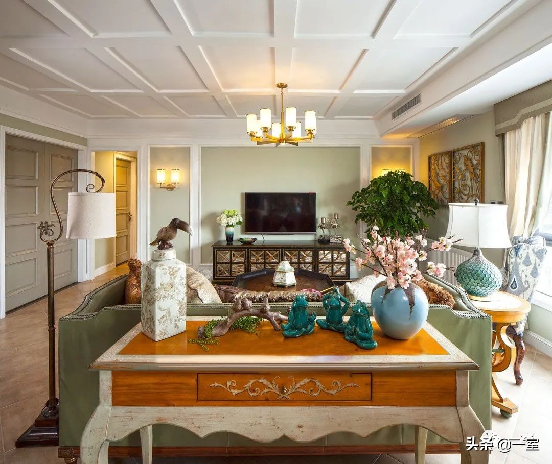 梁志天唐忠汉排名,现代风背景墙作品