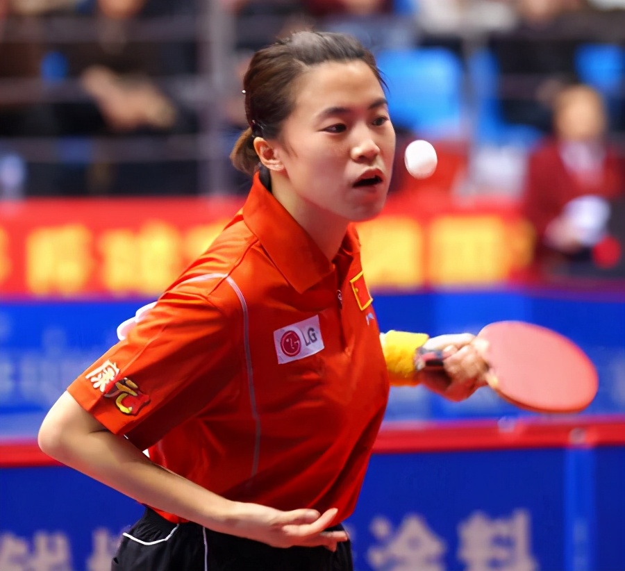 25年，10人封后——女子世界杯上的夺冠故事