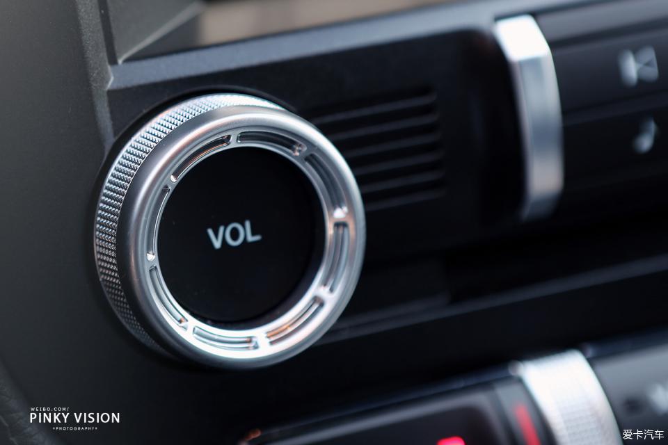 野马mustang宝石红,mustang提车真实评价