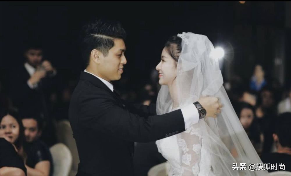 拿下十万虎扑直男，离过婚的她还有资格成为女团出道吗？