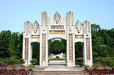 被火车拖来的城市怀化,怀化是铁路拉来的城市