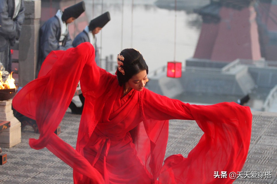 刘亦菲白鹿赵露思鞠婧祎卡点,鞠婧祎和刘亦菲谁最好看