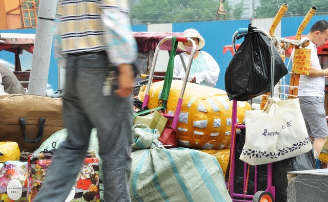 北京大红门批发市场搬家了吗,北京大红门搬永清哪了