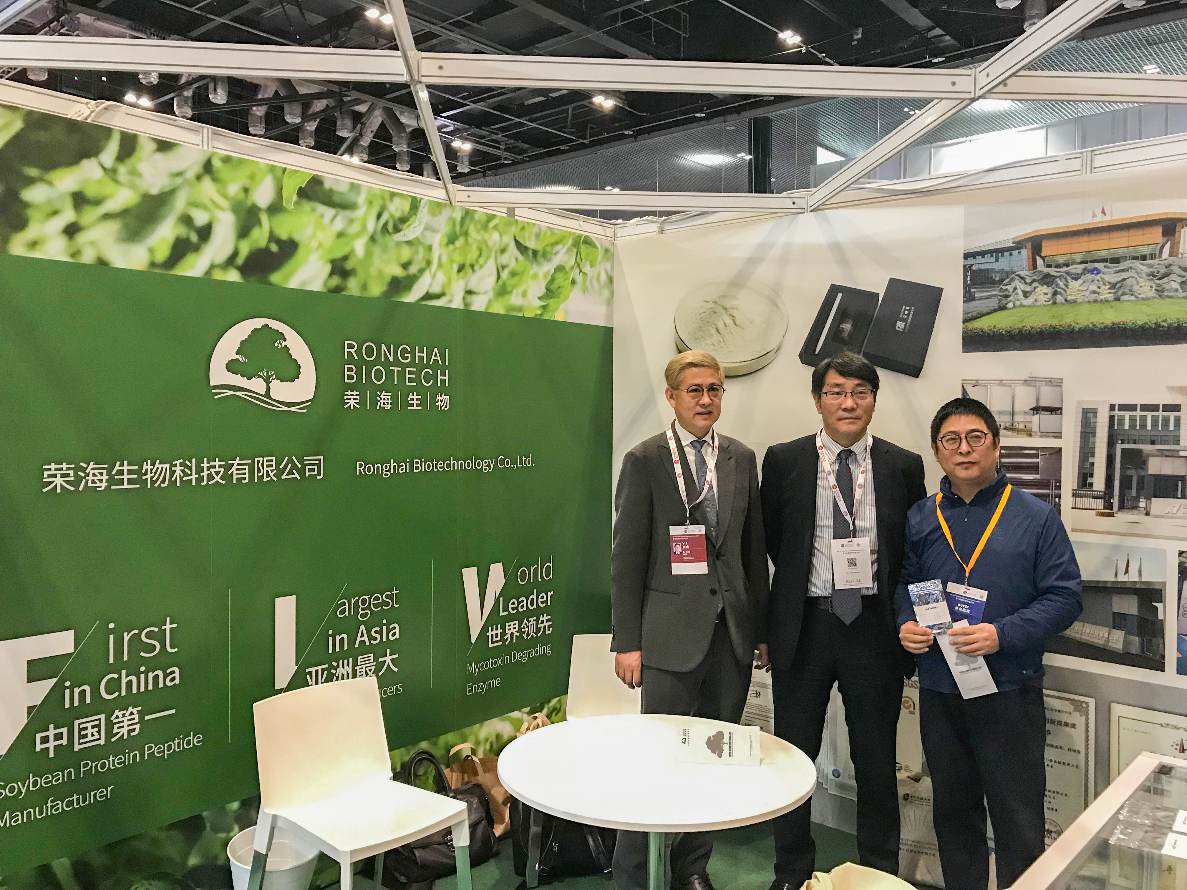 连当了7年陕西首富，居然是个大学老师？临走还赚了22亿