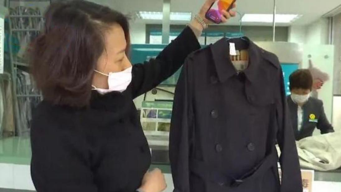 巴宝莉风衣水洗有什么后果,巴宝莉风衣被干洗店洗坏了怎么办