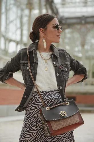 Coach蔻驰最火的3款包包，背上“有钱感”upup