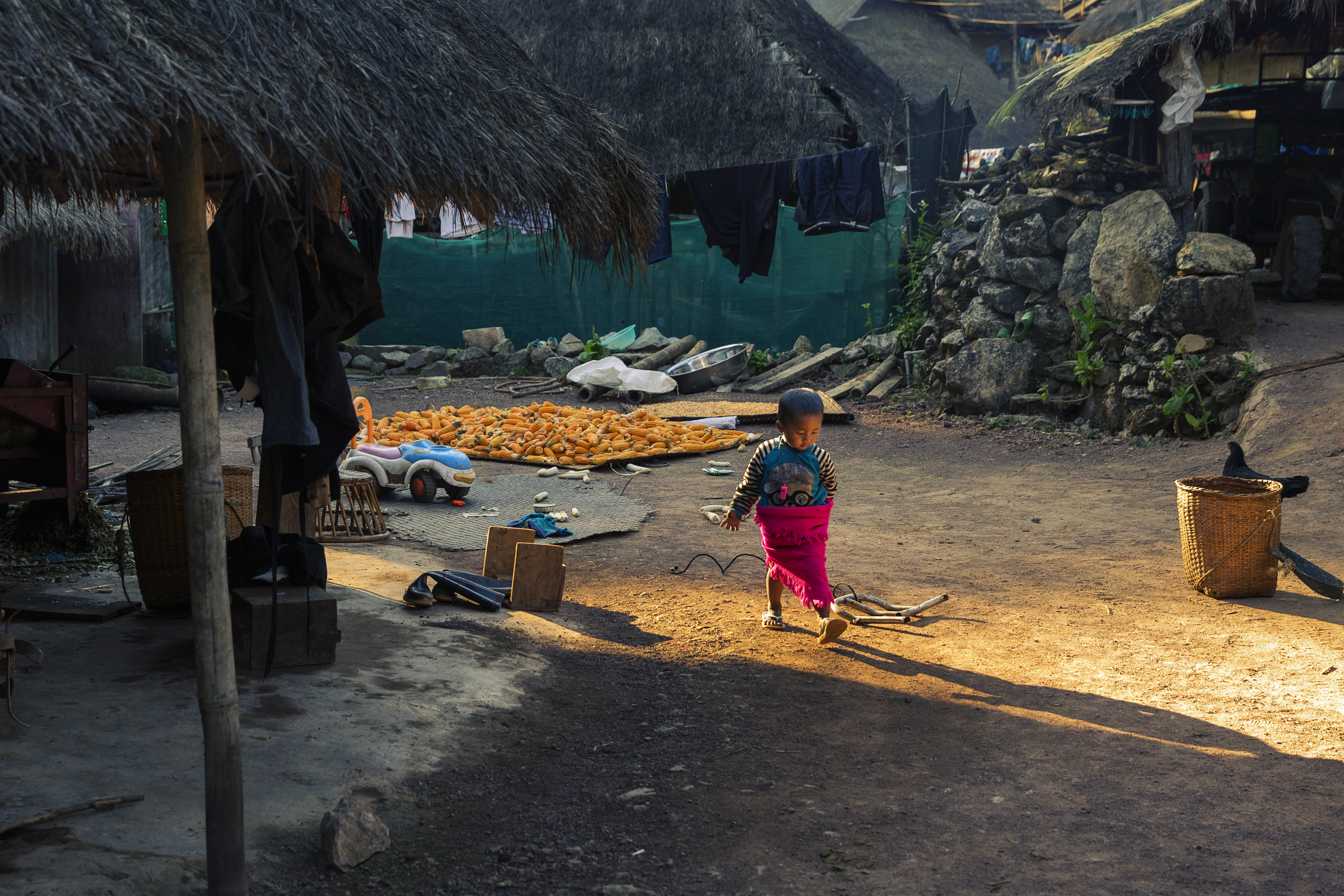 以“黑”为傲的民族离缅甸很近离你很远杀头祭祀已经成为过往
