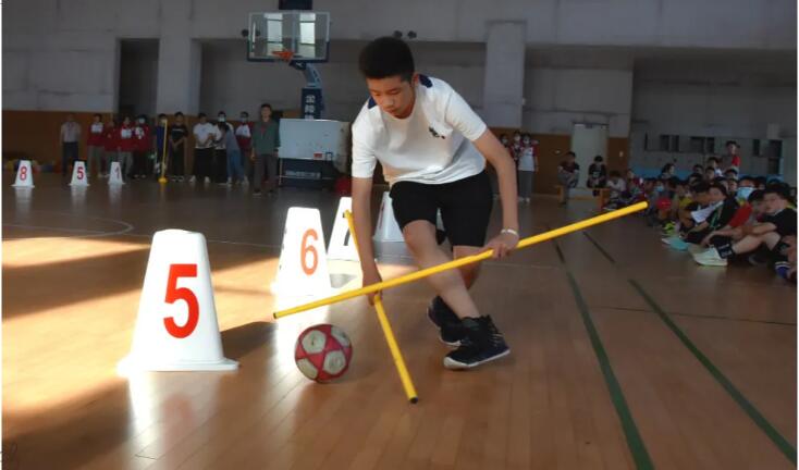 趣味运动会携手共进视频,趣味运动会携手同行