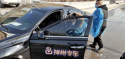 携手防疫抗艾共担健康责任视频,抗疫情同担风雨