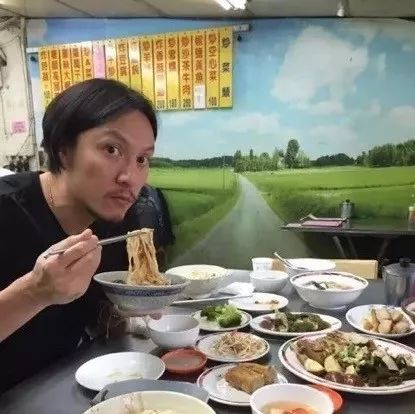 所有的女人都爱姜文,所有女人都爱男主的剧