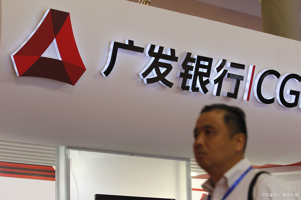 信用卡欠五万以下不接电话会怎样,信用卡逾期欠20万不接电话会怎样