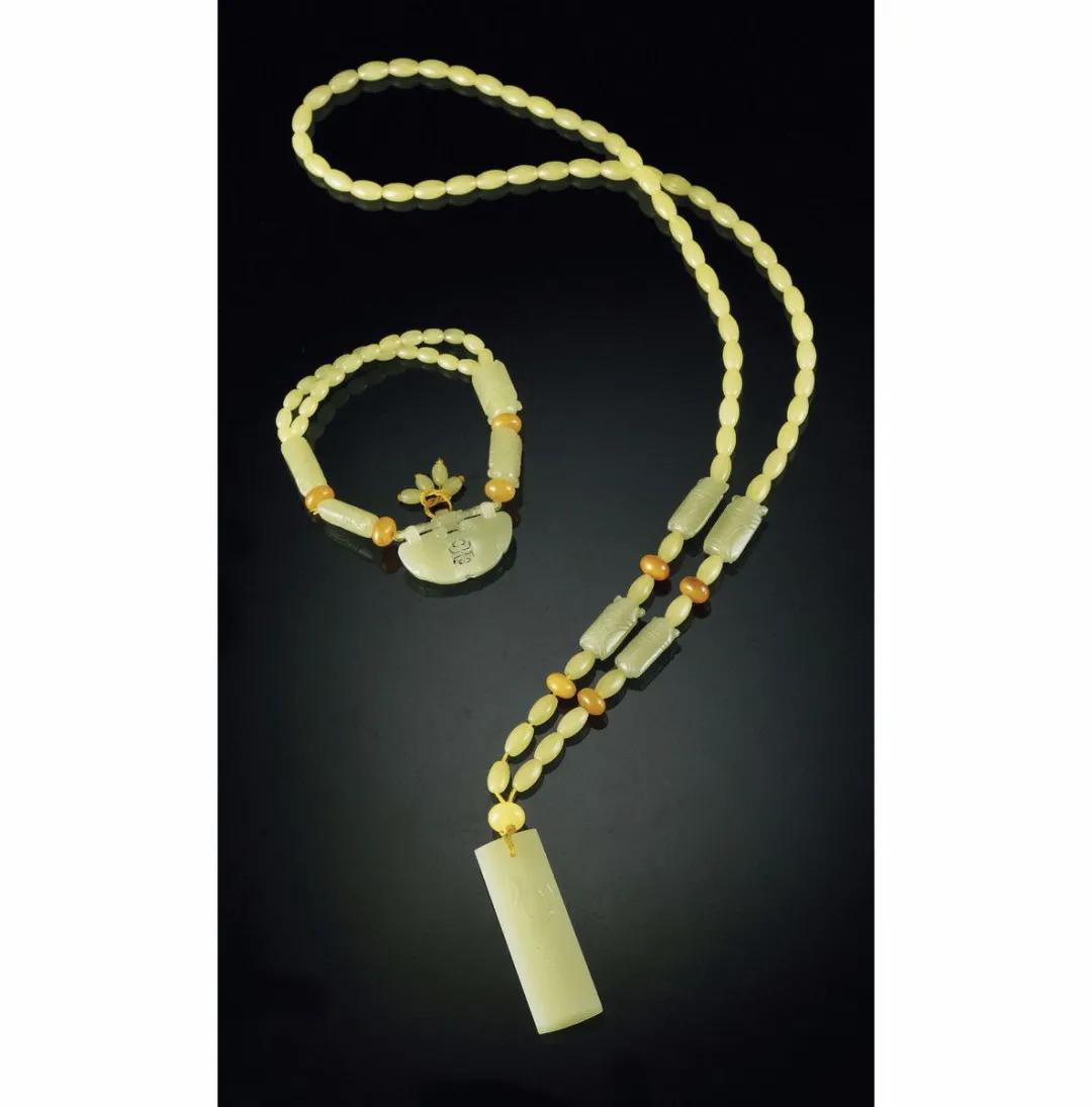 青黄口料值钱吗,黄口料价值多少钱一斤