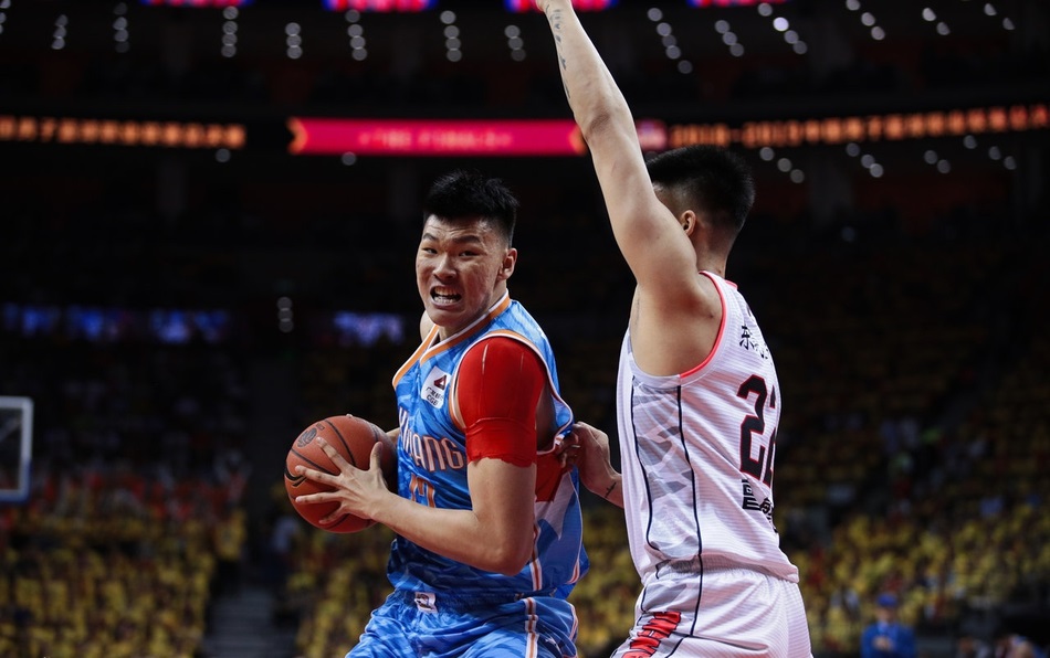 2022cba广东总冠军纪念t恤,cba广东11连冠球衣是谁的