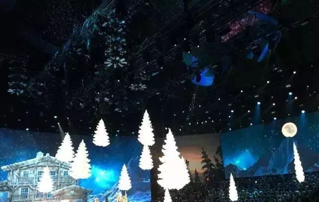 维密秀2018高清大图,2018维密大秀图集